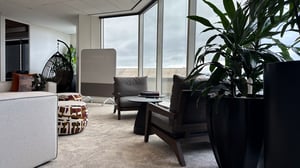 20250123_220945619_iOS